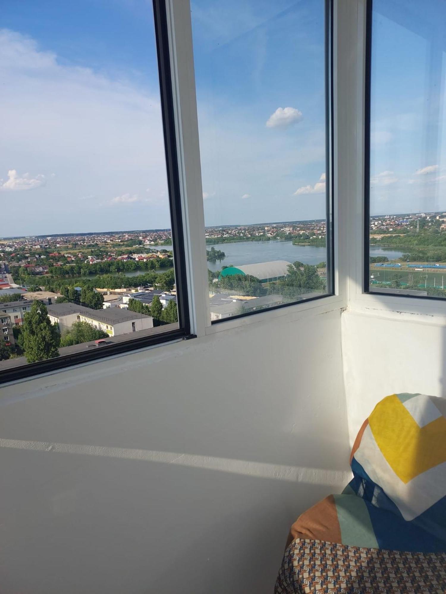 Panorama Mega Apartament Pantelimon Букурещ Екстериор снимка