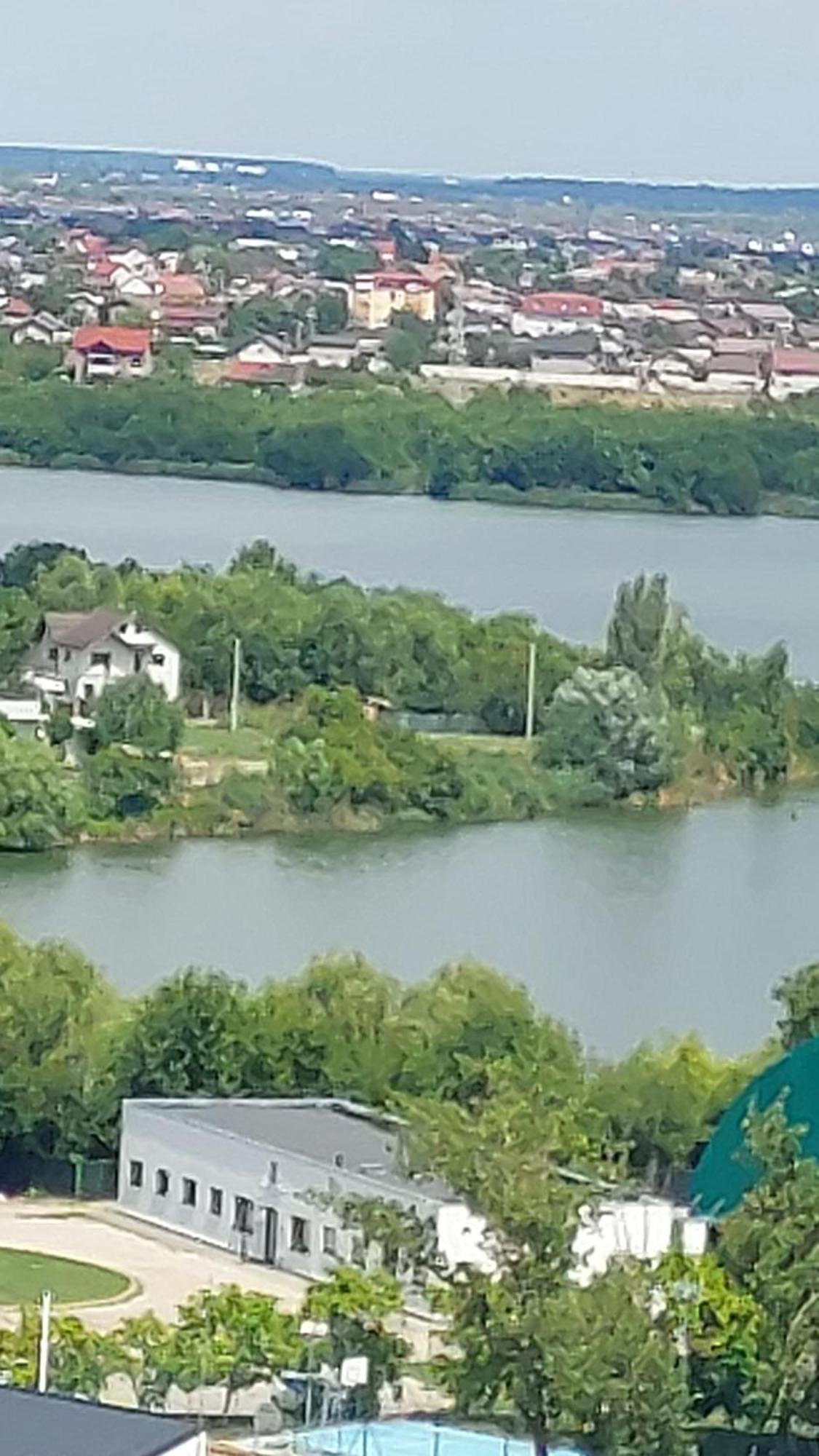 Panorama Mega Apartament Pantelimon Букурещ Екстериор снимка